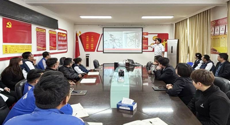 汽贸公司发展消防安全培训与逃生灭火实操专项演练