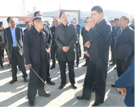 省委副书记、、省长王建军等辅导一行视察海东工业园区临空综合经济园